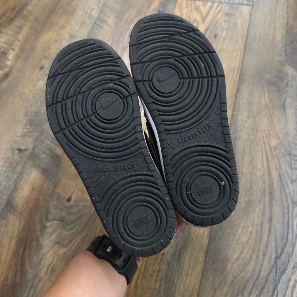 Nike Court Borough Low 2 Kids Size 12C Shoes Black Grey Iridescent Sneakers - Picture 9 of 9